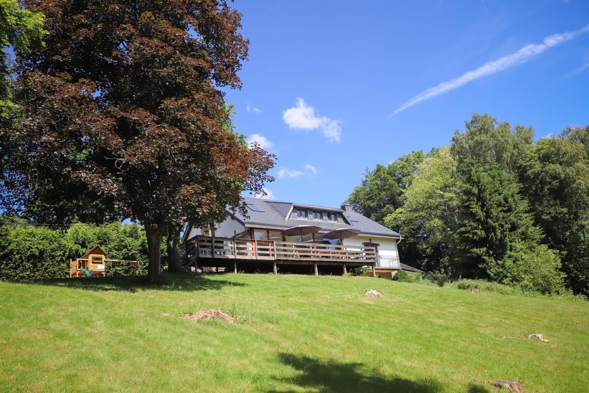 Vue Sur La Vallee - Family Holiday Home In Malmedy With Private Pool Exterior photo