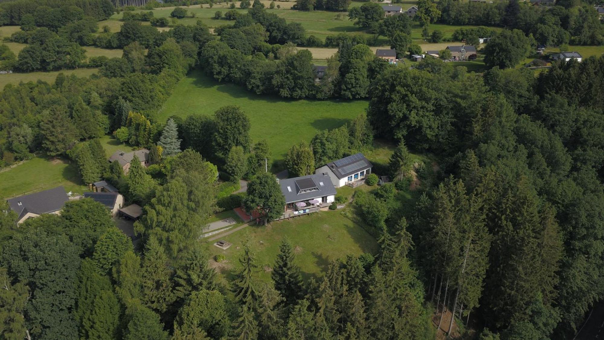 Vue Sur La Vallee - Family Holiday Home In Malmedy With Private Pool Exterior photo